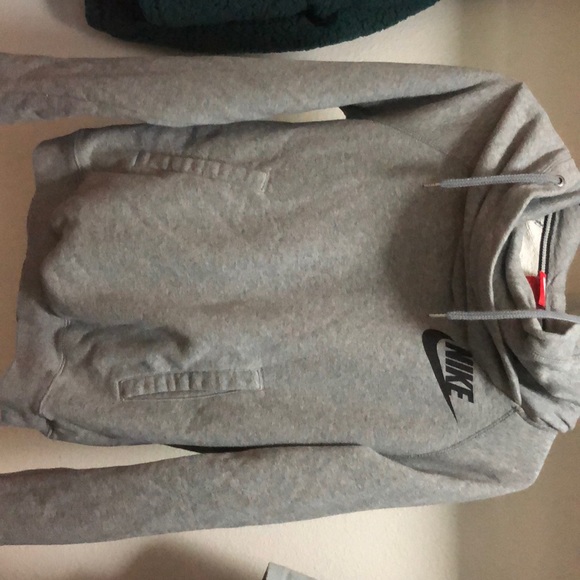 Nike Tops - Nike women’s turtle beach hoodie
